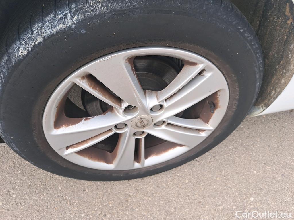  Opel  Insignia OPEL  5p 2G berlina con portón GS 1.6 CDTi 100kW Turbo D Selective #45