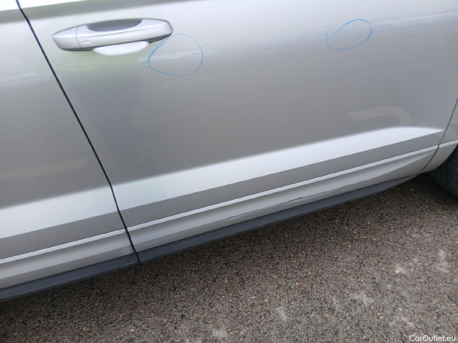  Skoda  Karoq SKODA  / 2017 / 5P / todoterreno 2.0 TDI 110kW (150CV) Sportline #33