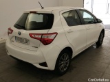  Toyota  Yaris TOYOTA  / 2017 / 5P / berlina con portón 1.5 100H Active #2