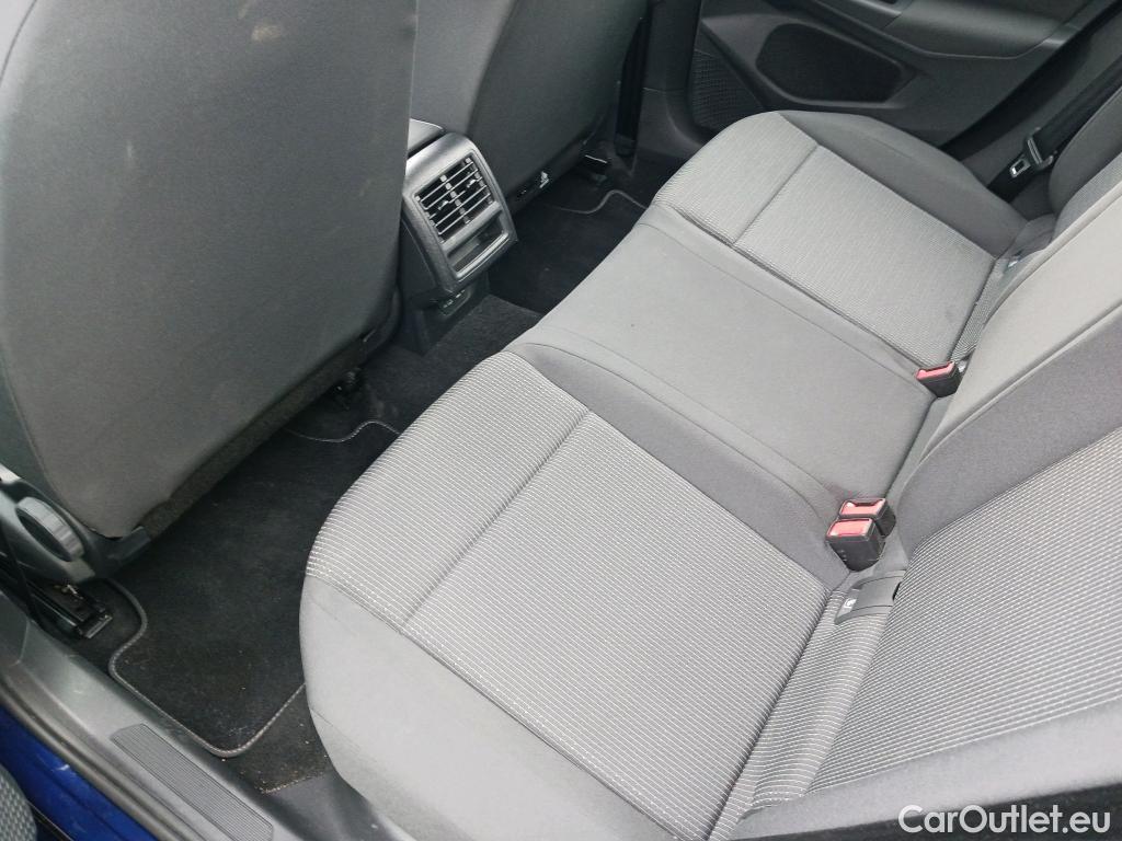  Volkswagen  Golf  VOLKSWAGEN / 2020 / 5P / berlina con portón 2.0 TDI 85kW (115CV) #13