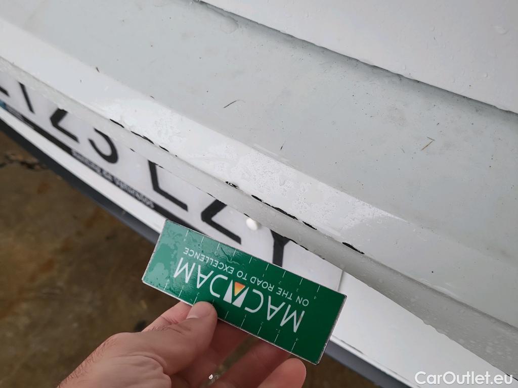  Volkswagen  Polo VOLKSWAGEN  / 2021 / 5P / berlina con portón Life 1.0 TSI 70kW (95CV) #4