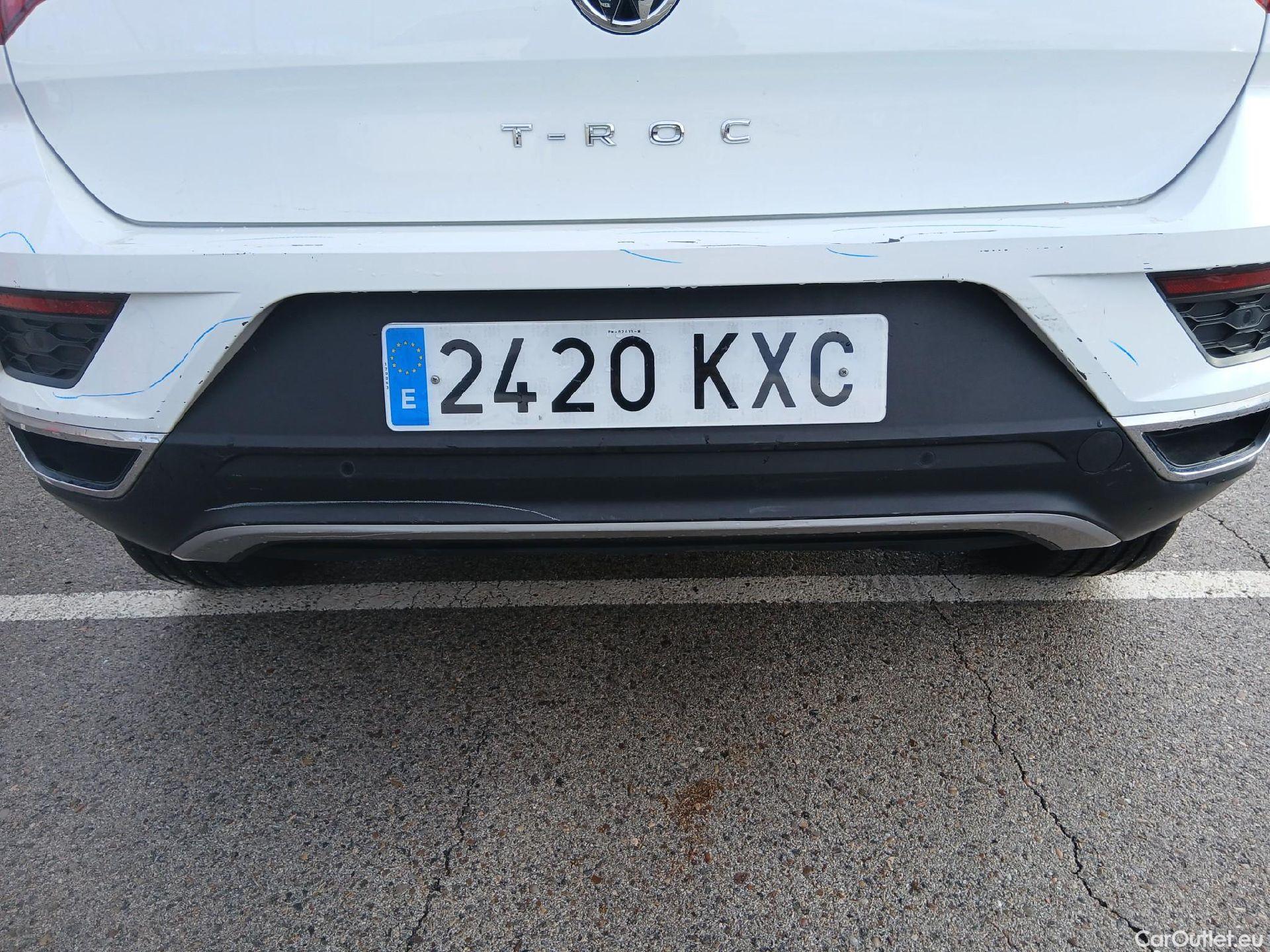  Volkswagen  T-ROC VOLKSWAGEN  / 2017 / 5P / todoterreno Advance 1.0 TSI 85kW (115CV) #23