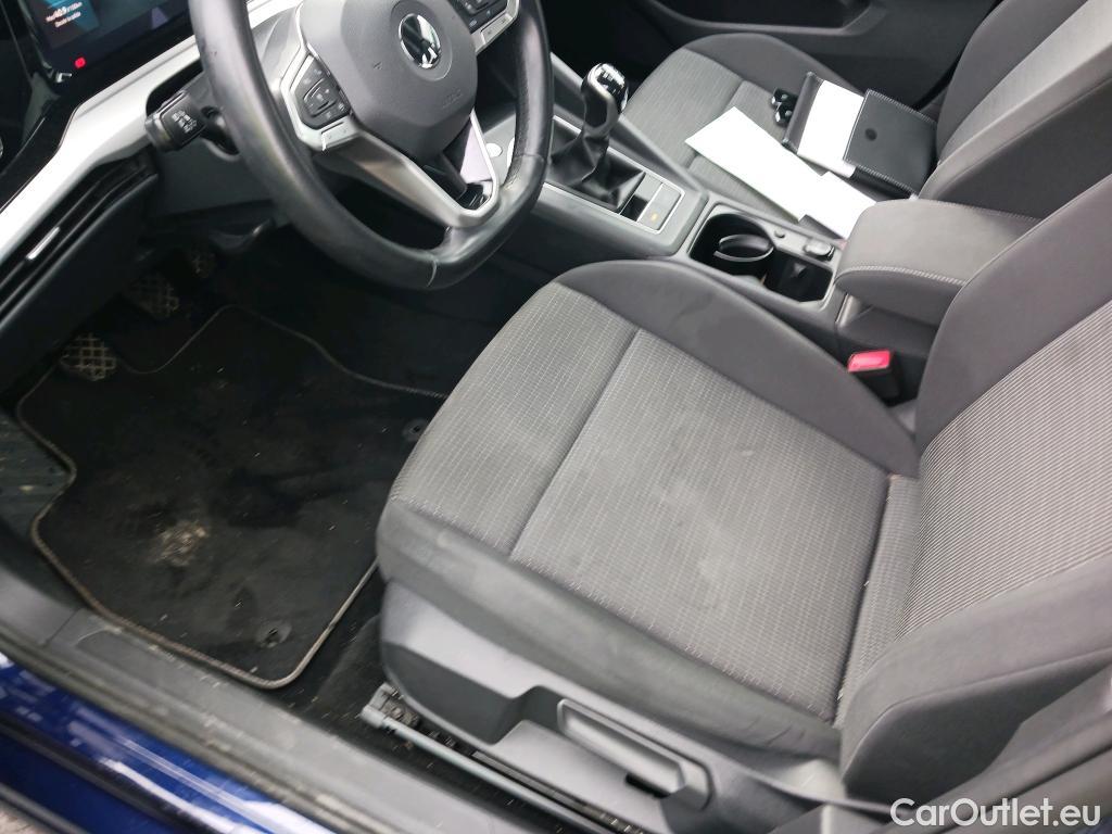  Volkswagen  Golf  VOLKSWAGEN / 2020 / 5P / berlina con portón 2.0 TDI 85kW (115CV) #14