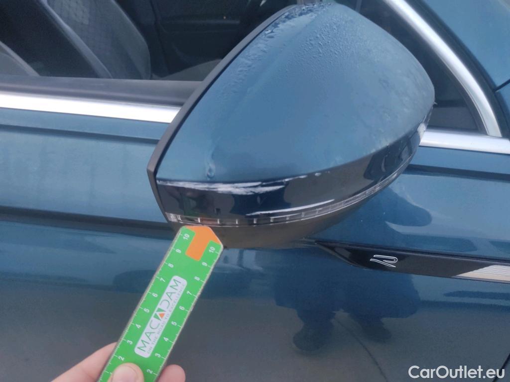  Volkswagen  Tiguan VOLKSWAGEN  / 2020 / 5P / todoterreno R-Line 2.0 TDI 110kW (150CV) DSG #29