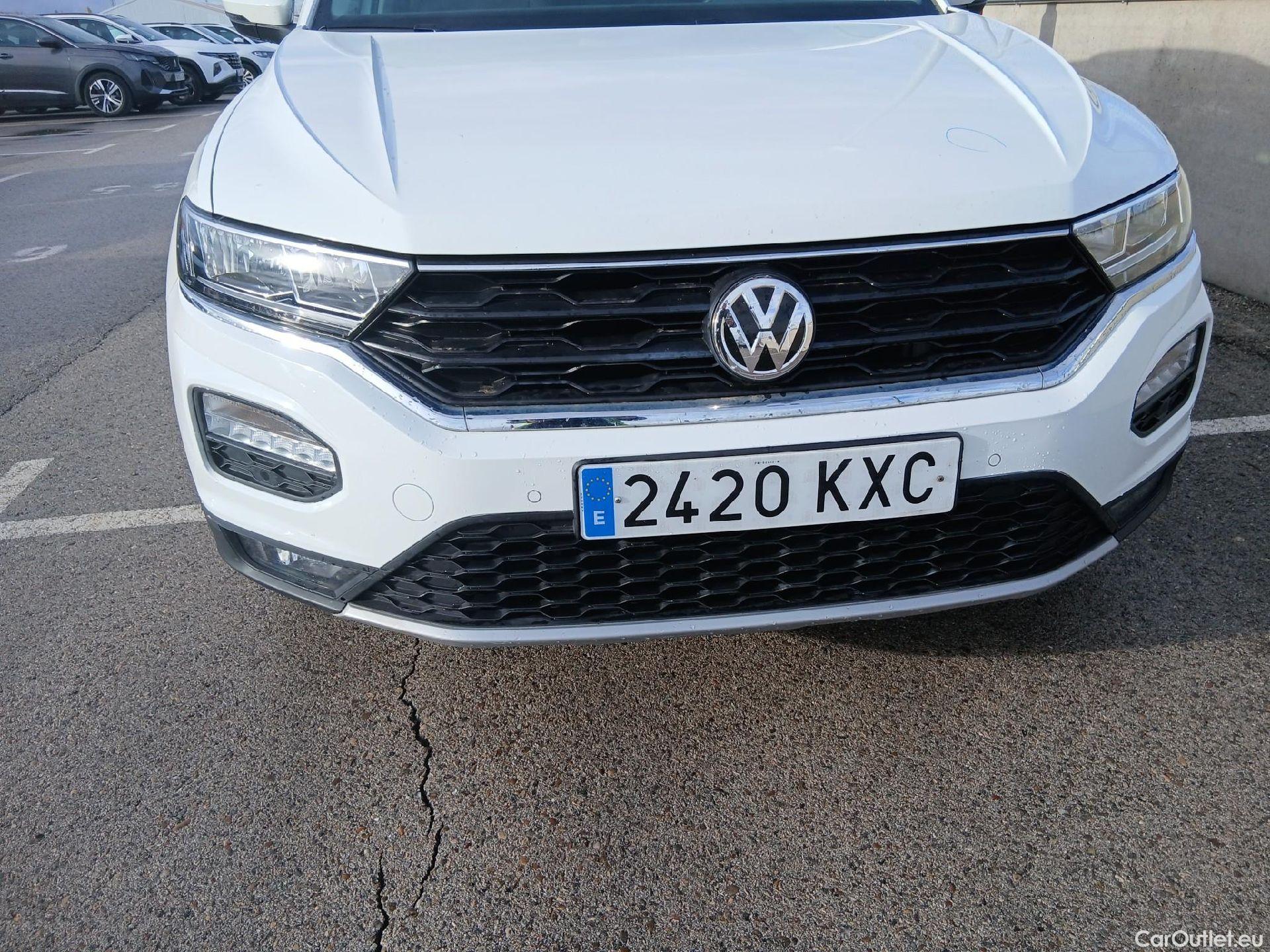  Volkswagen  T-ROC VOLKSWAGEN  / 2017 / 5P / todoterreno Advance 1.0 TSI 85kW (115CV) #4
