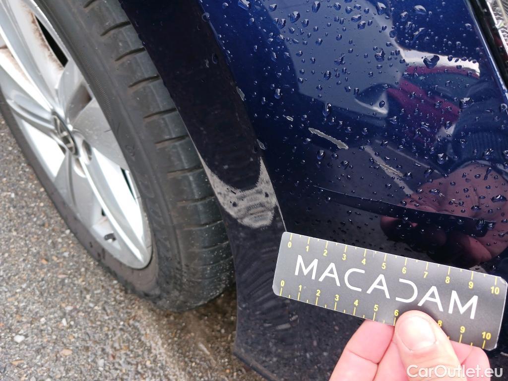  Volkswagen  Golf  VOLKSWAGEN / 2020 / 5P / berlina con portón 2.0 TDI 85kW (115CV) #23