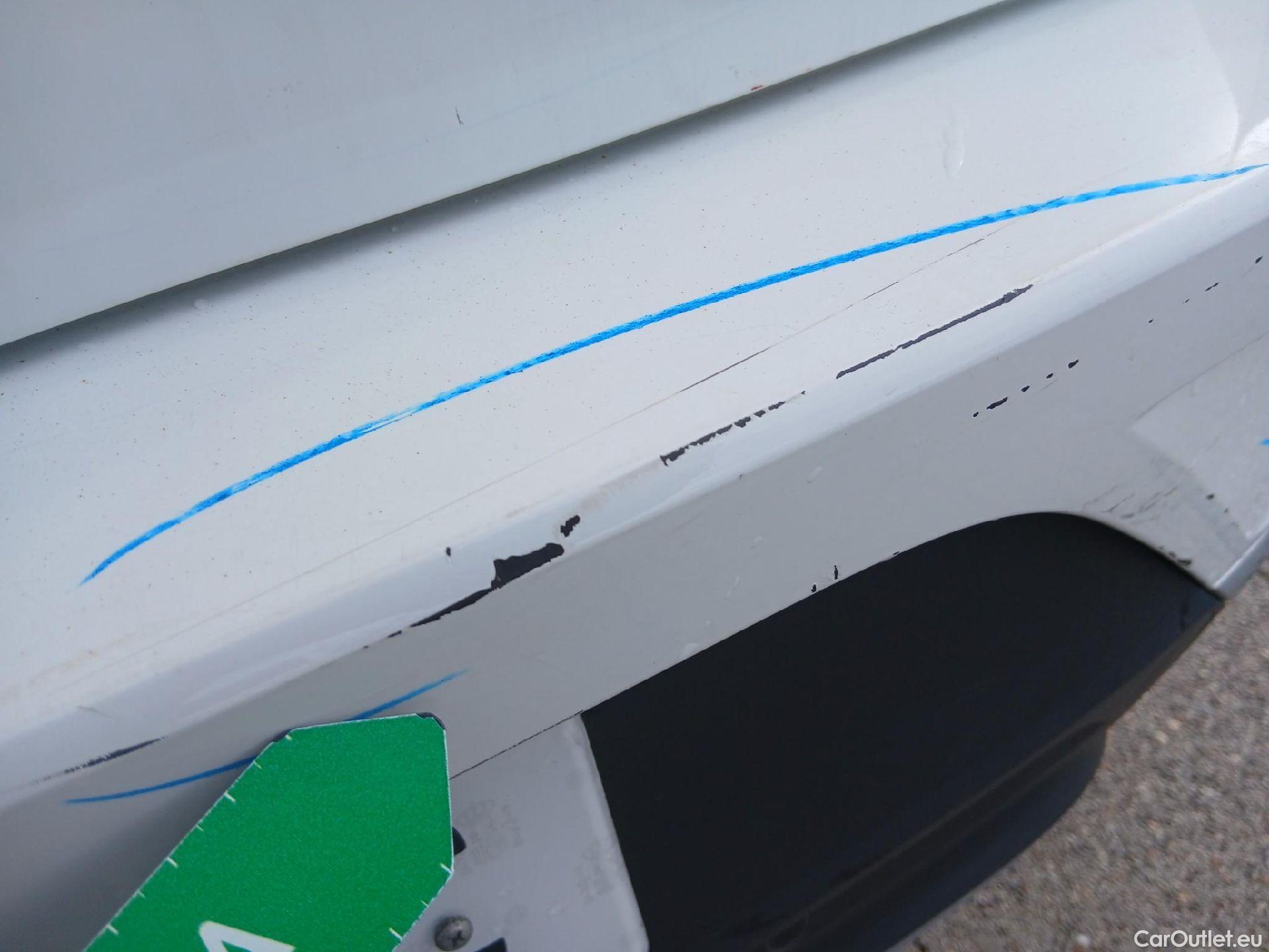  Volkswagen  T-ROC VOLKSWAGEN  / 2017 / 5P / todoterreno Advance 1.0 TSI 85kW (115CV) #21