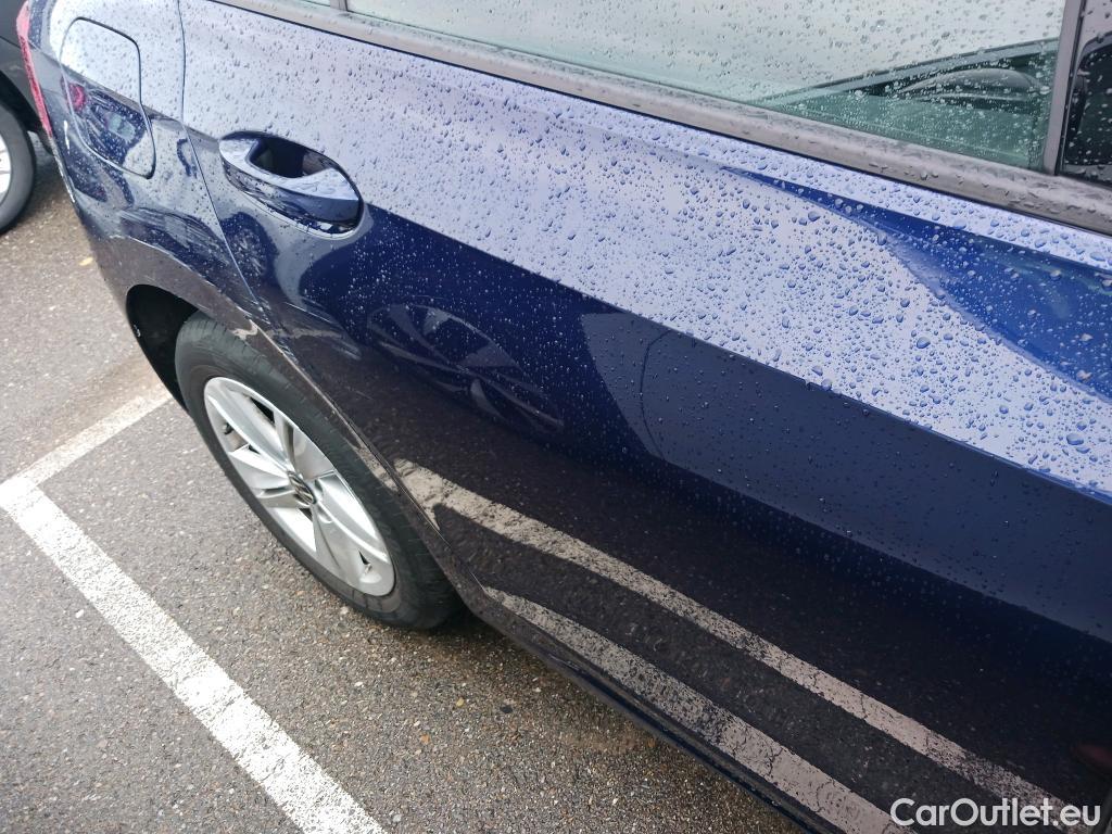  Volkswagen  Golf  VOLKSWAGEN / 2020 / 5P / berlina con portón 2.0 TDI 85kW (115CV) #11