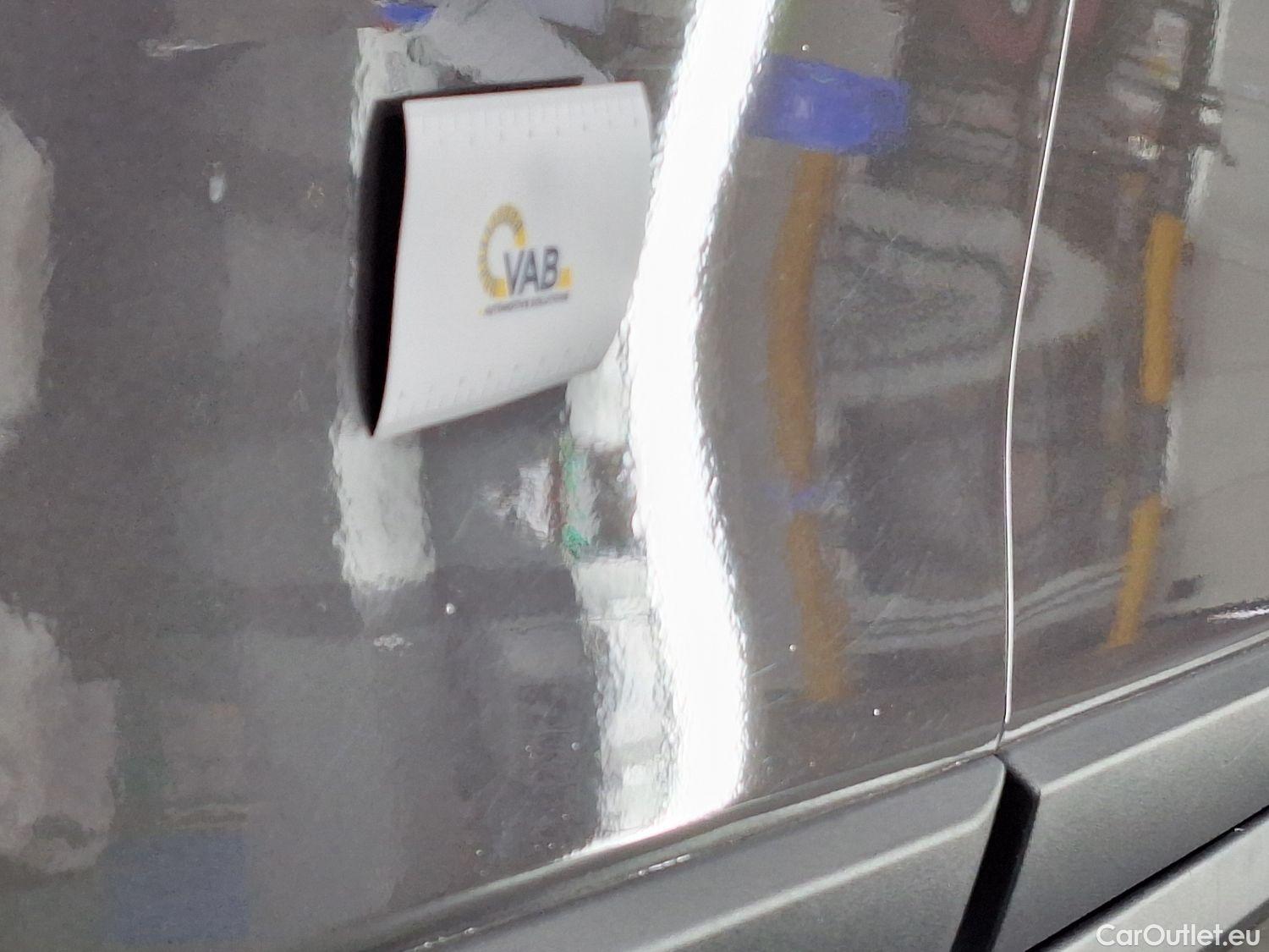  Peugeot  2008 Peugeot,  FL'16, Peugeot  1.2 Puretech 61kW S&S Active 5d #20