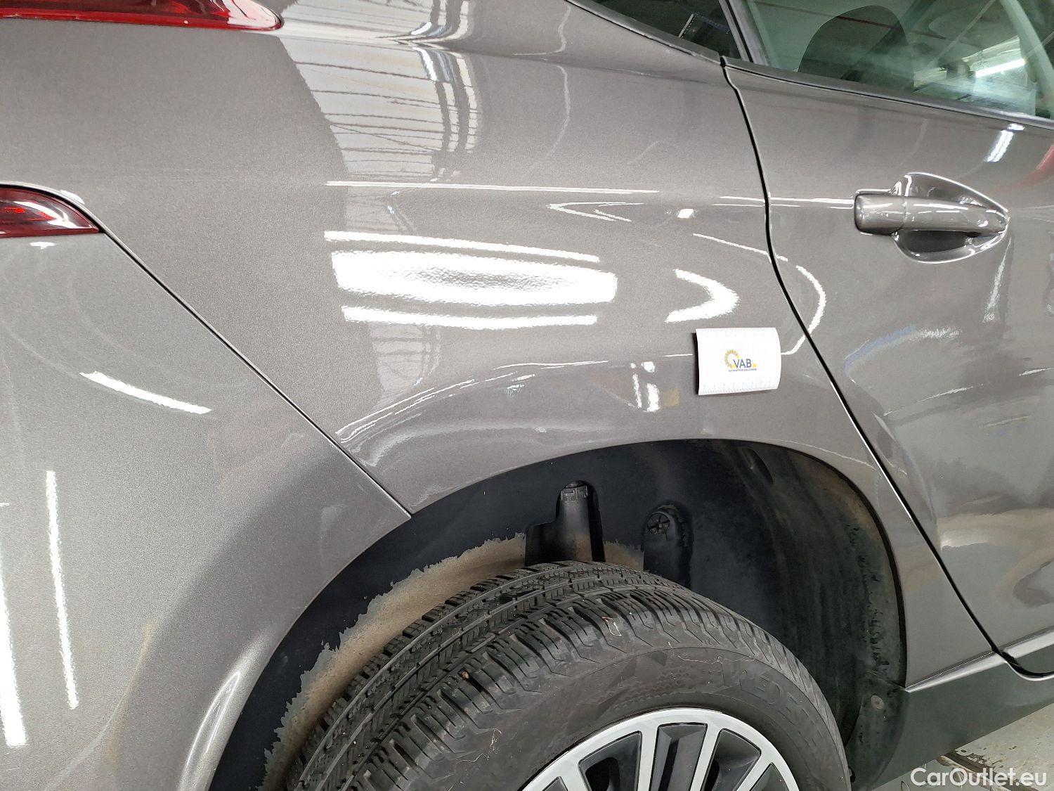  Peugeot  2008 Peugeot,  FL'16, Peugeot  1.2 Puretech 61kW S&S Active 5d #17