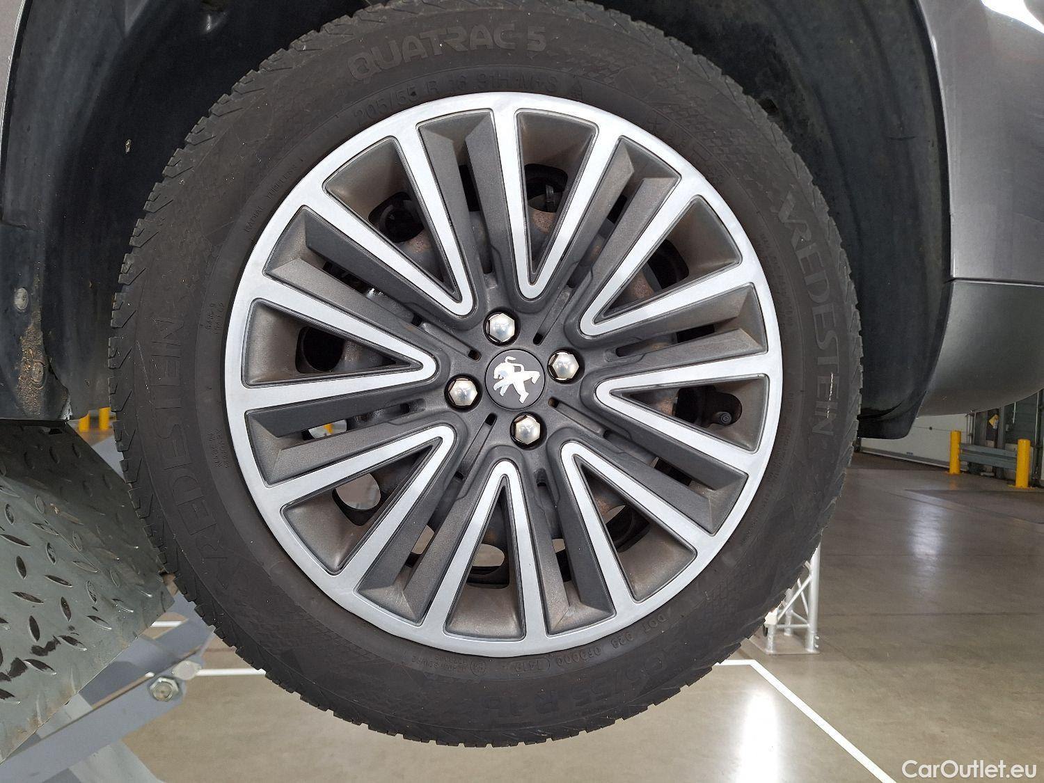  Peugeot  2008 Peugeot,  FL'16, Peugeot  1.2 Puretech 61kW S&S Active 5d #7