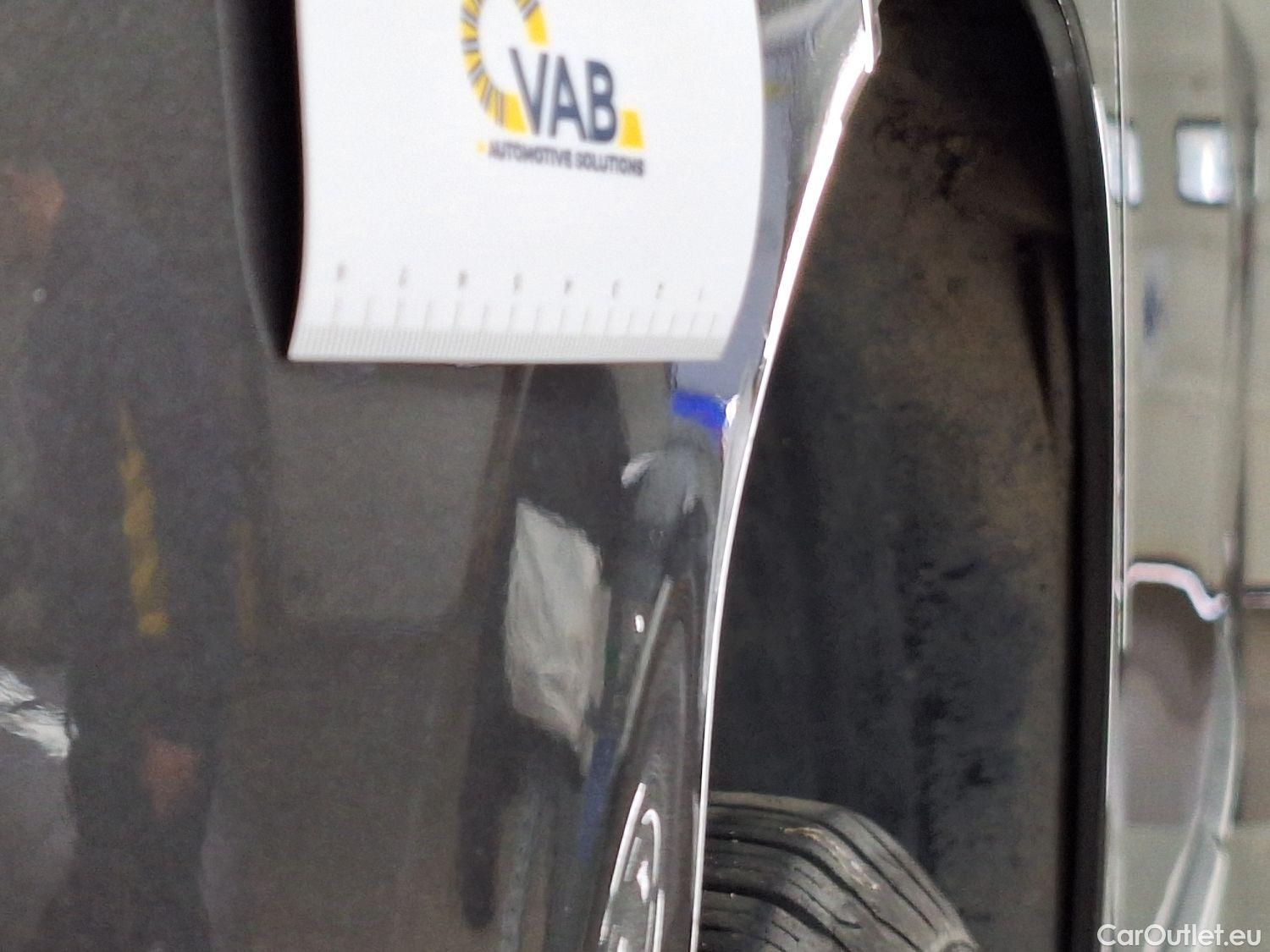  Peugeot  2008 Peugeot,  FL'16, Peugeot  1.2 Puretech 61kW S&S Active 5d #15