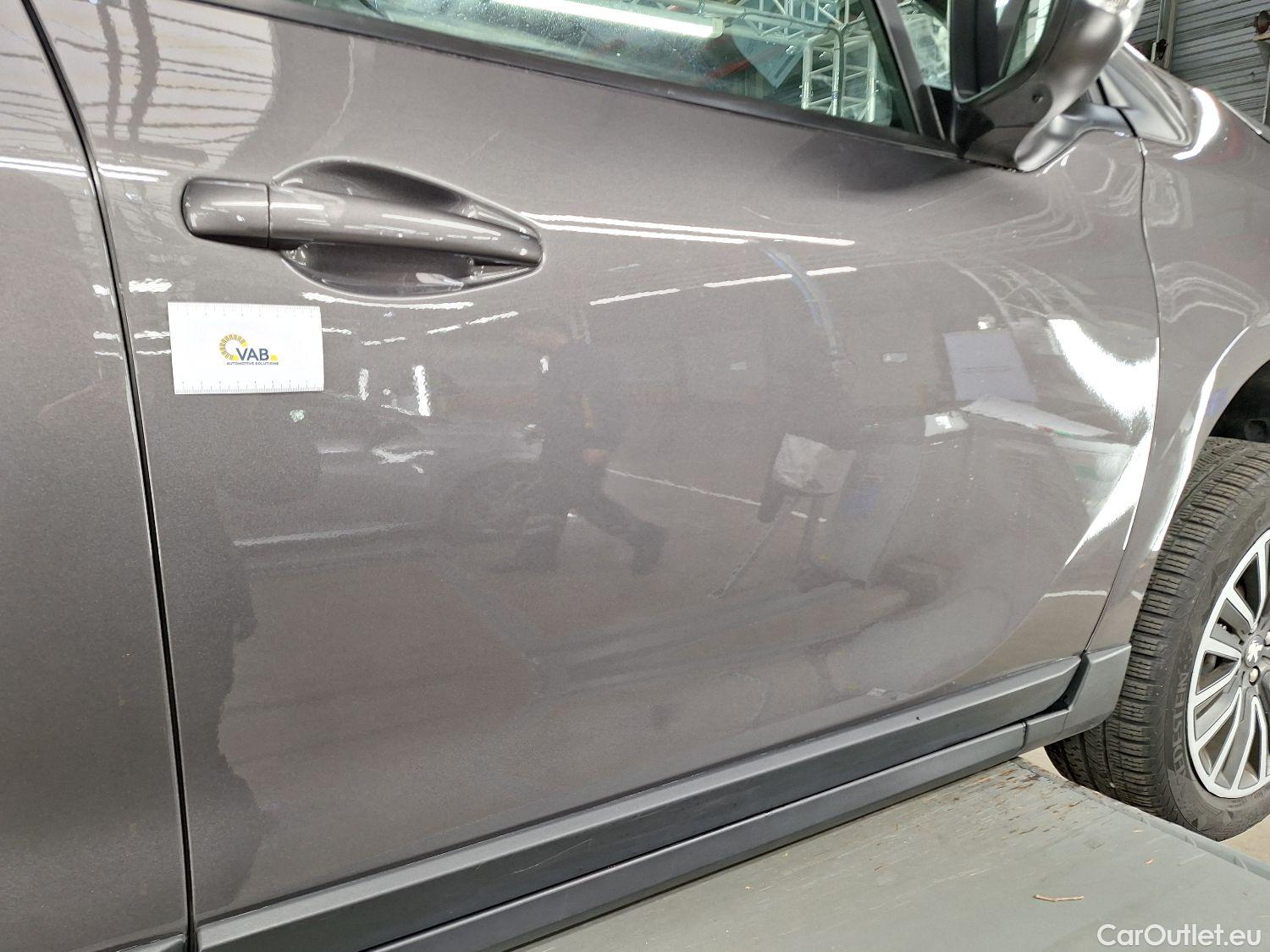  Peugeot  2008 Peugeot,  FL'16, Peugeot  1.2 Puretech 61kW S&S Active 5d #22