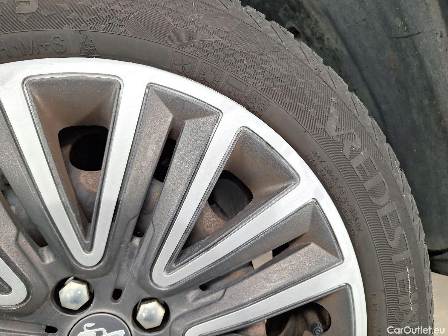  Peugeot  2008 Peugeot,  FL'16, Peugeot  1.2 Puretech 61kW S&S Active 5d #9