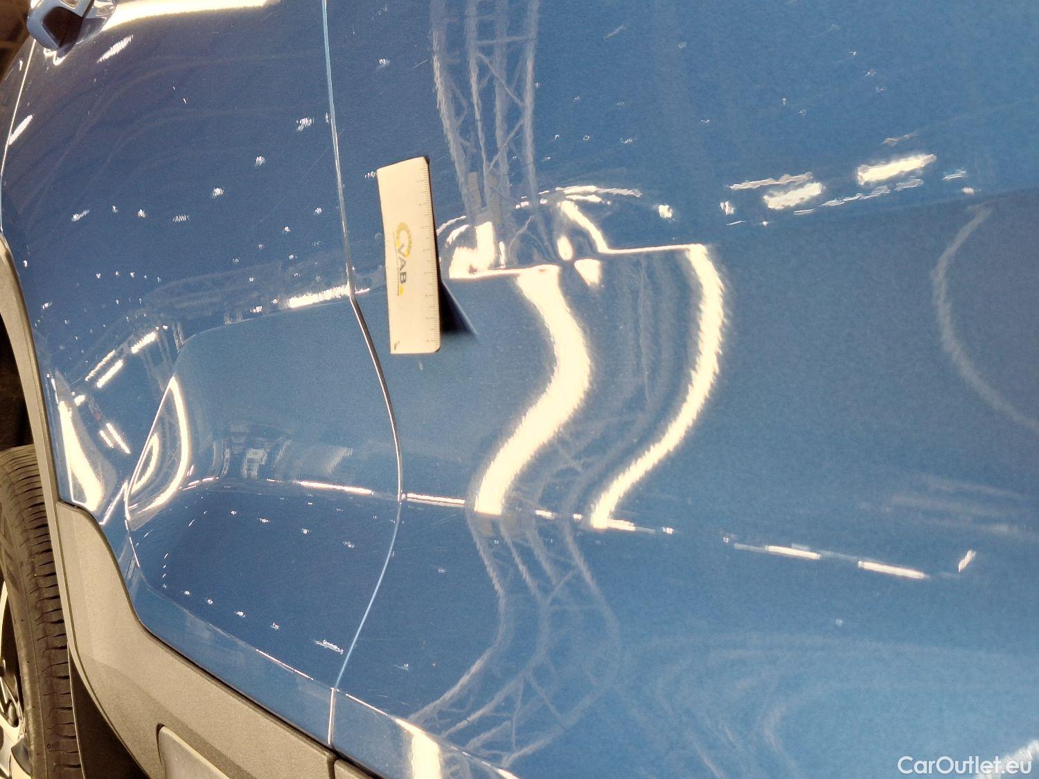  Volvo  XC 40 Volvo, XC40 '17, Volvo XC40 T3 Geartronic R-Design 5d #9