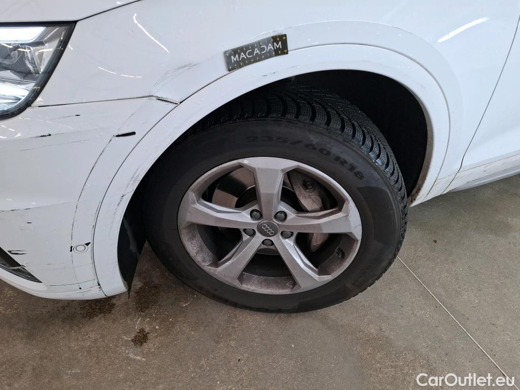  Audi  Q5  50 TFSI e quattro design luxe 2.0 TFSI 300CV BVA7 E6dT #77