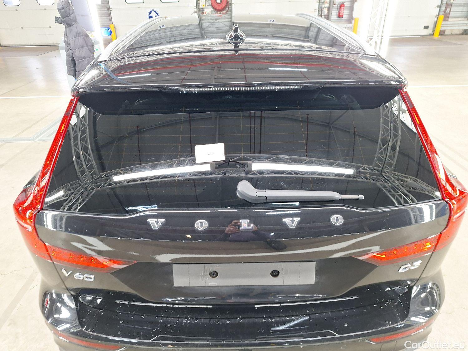  Volvo  V60 Volvo,  '18, Volvo  D3 Geartronic Momentum Pro 5d #14