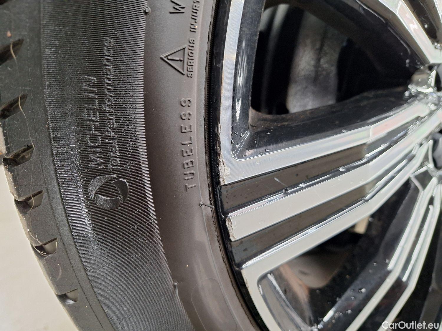  Volvo  V60 Volvo,  '18, Volvo  D3 Geartronic Momentum Pro 5d #13