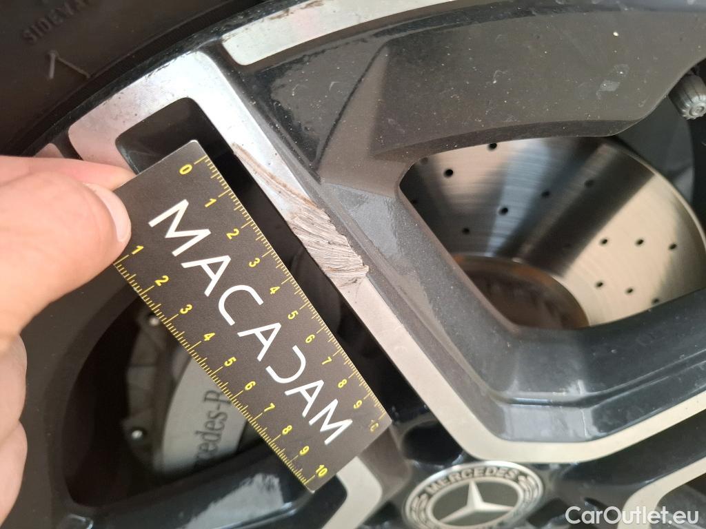  Mercedes  G-Klasee MERCEDES-BENZ GLC Coupe / 2019 / 5P / Coupé 2.0 GLC 300 E BUSINESS LINE 4MATIC #26