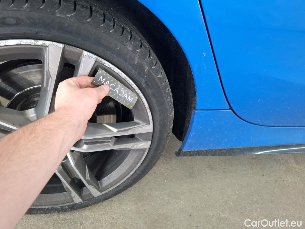  Bmw  Serie 1 Série 1 Berline M135 i xDrive 2.0 305CV BVA8 E6d #27