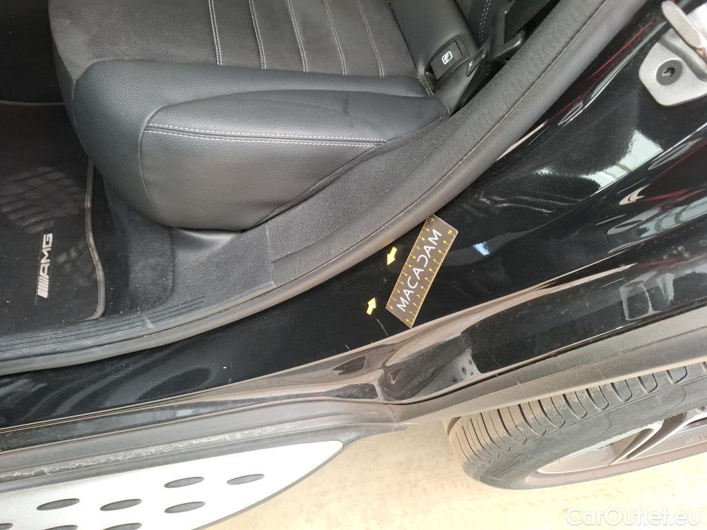  Mercedes  G-Klasee MERCEDES-BENZ GLC Coupe / 2019 / 5P / Coupé 2.0 GLC 300 E BUSINESS LINE 4MATIC #31