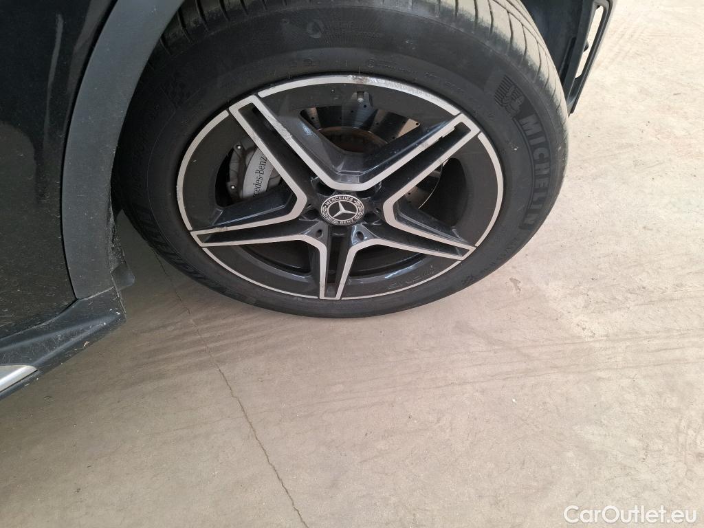  Mercedes  G-Klasee MERCEDES-BENZ GLC Coupe / 2019 / 5P / Coupé 2.0 GLC 300 E BUSINESS LINE 4MATIC #22