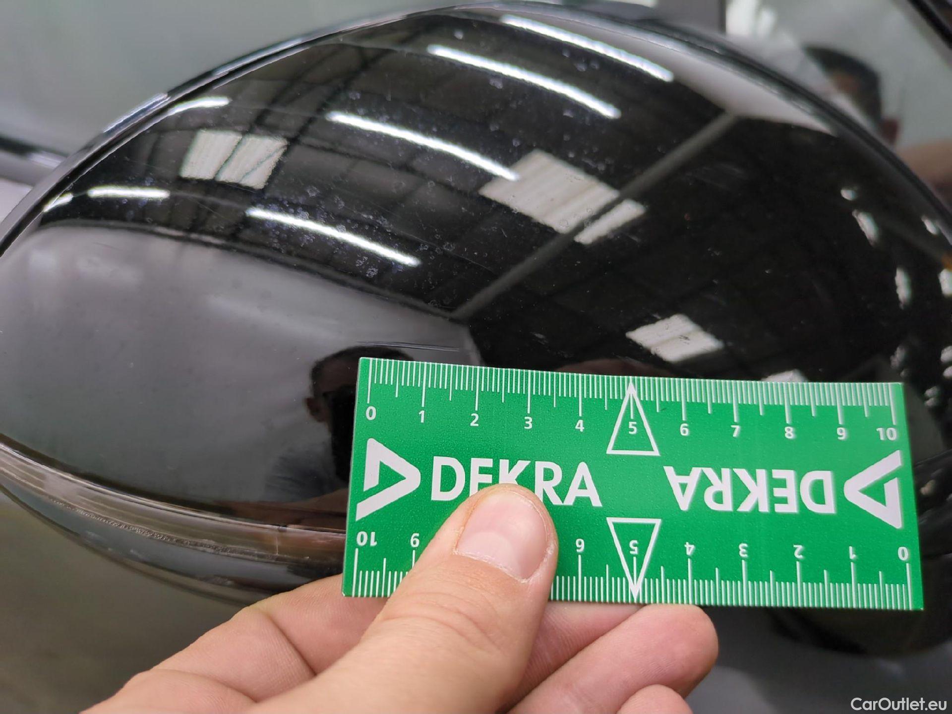  Porsche  Cayenne PORSCHE  / 2017 / 5P / SUV  E-Hybrid #10