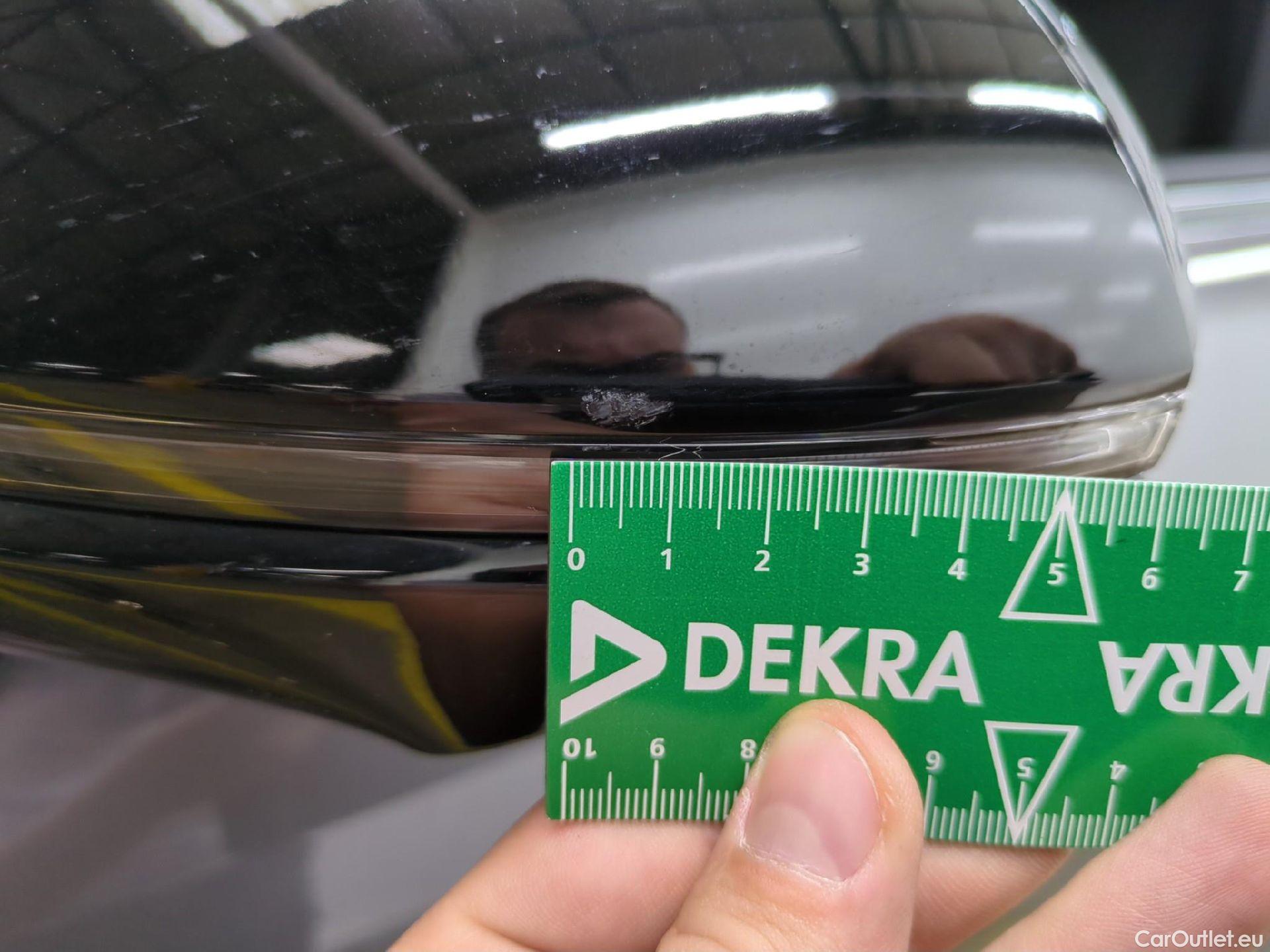  Porsche  Cayenne PORSCHE  / 2017 / 5P / SUV  E-Hybrid #26