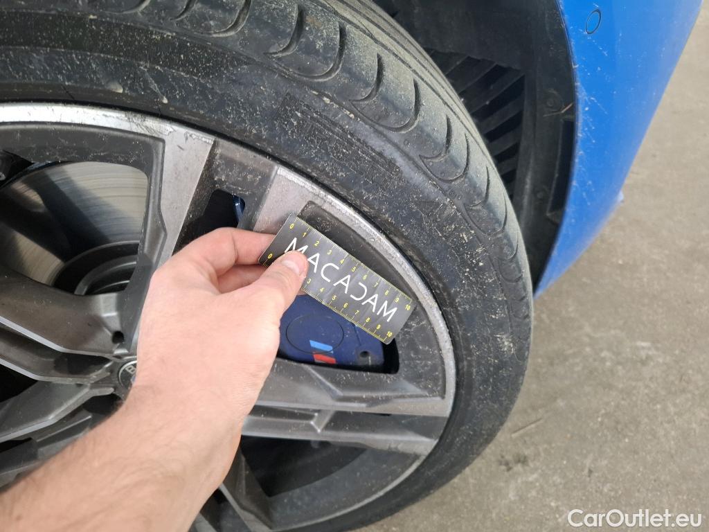  Bmw  Serie 1 Série 1 Berline M135 i xDrive 2.0 305CV BVA8 E6d #32