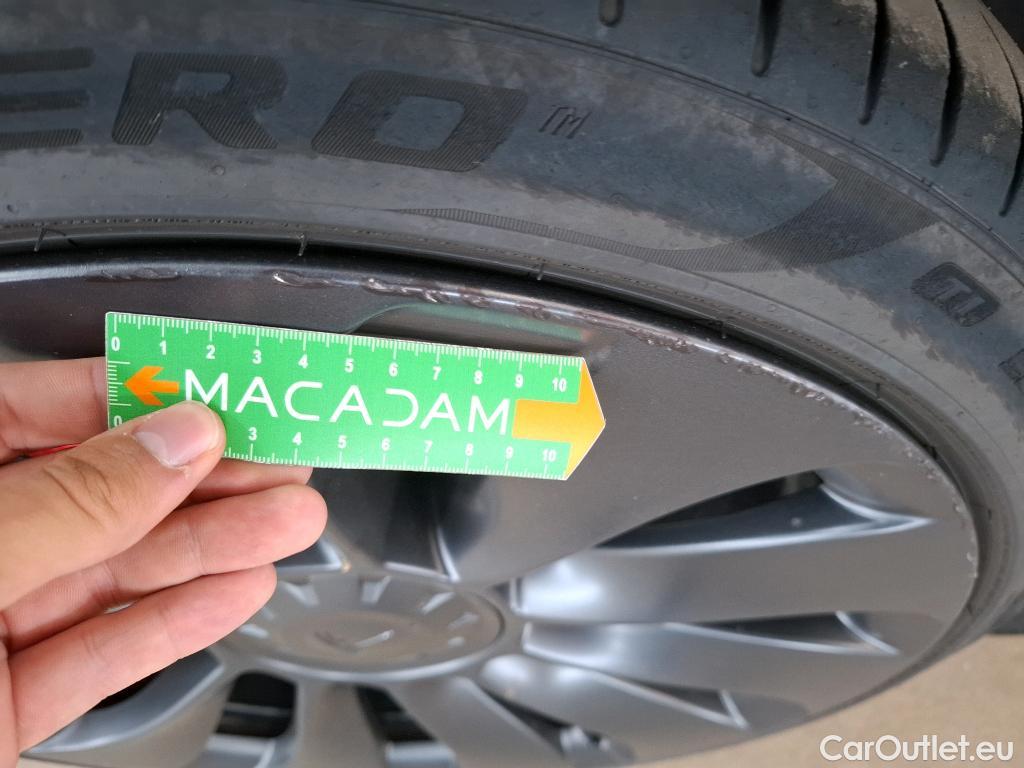  Tesla  Model Y TESLA  / 2020 / 5P / SUV Performance Dual Motor AWD #3