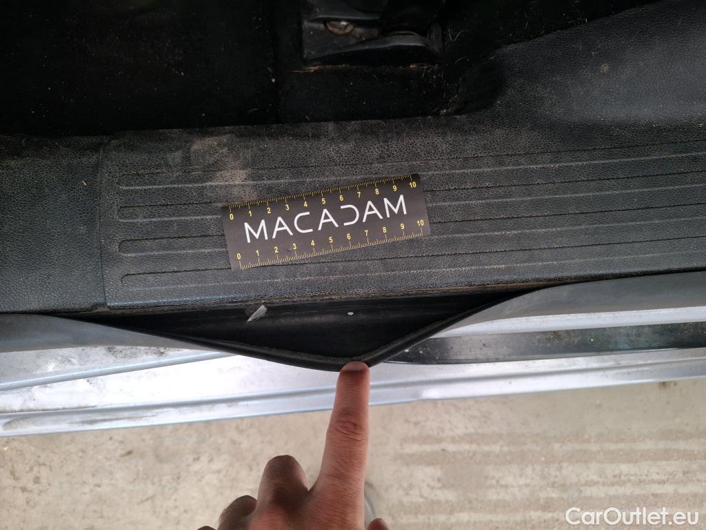  Citroen  Berlingo  Feel M 1.2 PureTech 130CV BVA8 E6d / 7places #42