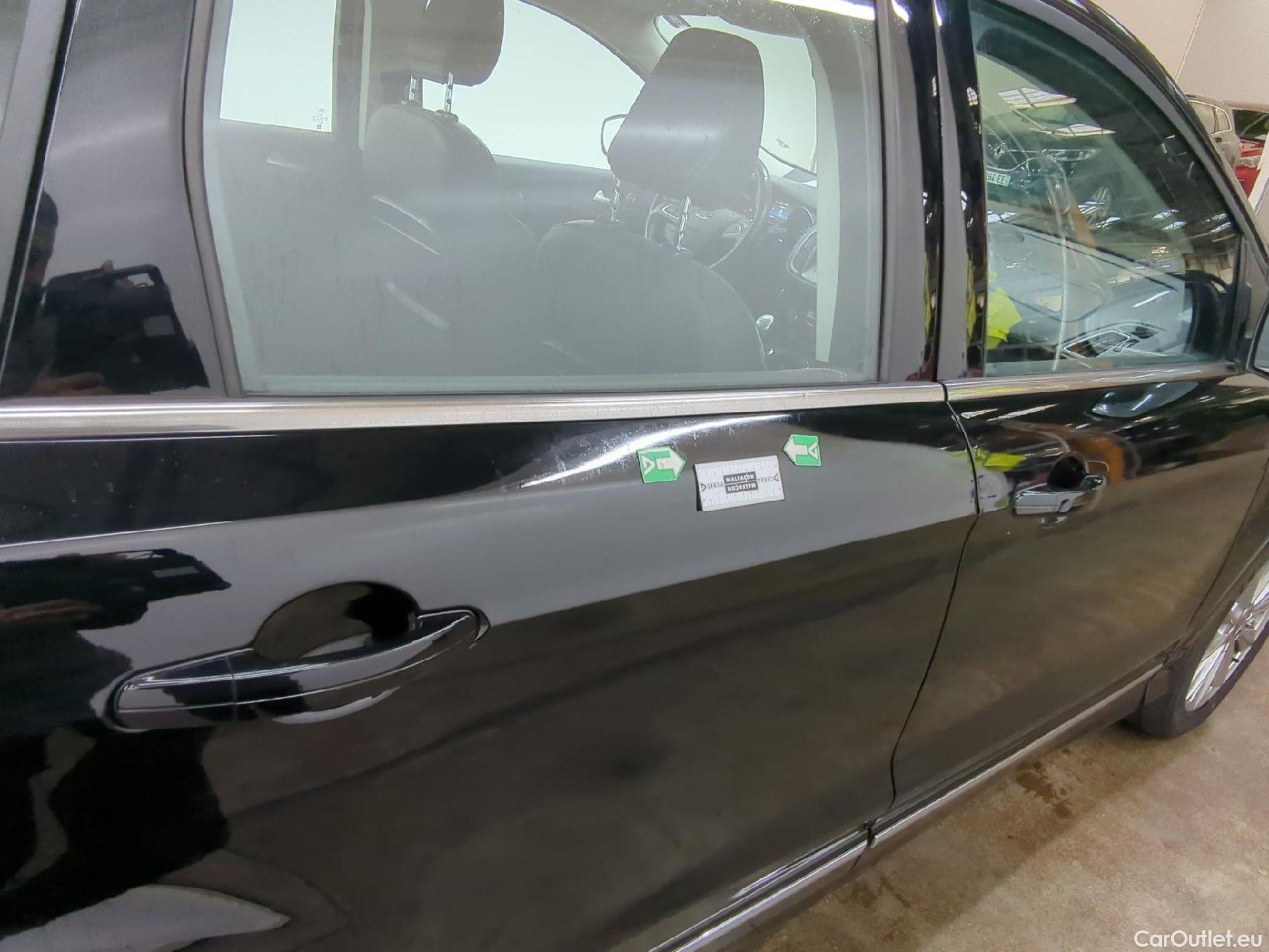  Ford  Kuga  Vignale 2.0 TDCi 150CV BVM6 E6 #15