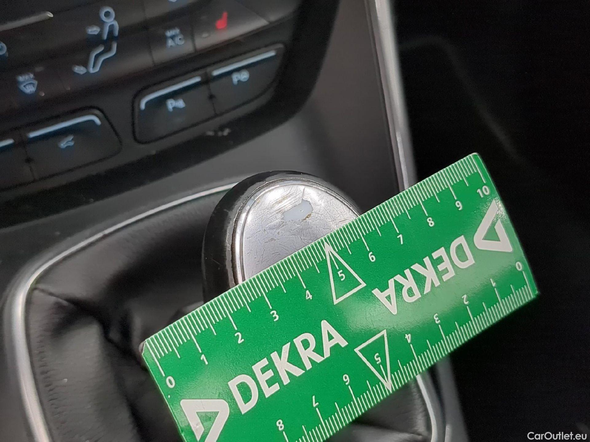  Ford  Kuga  Vignale 2.0 TDCi 150CV BVM6 E6 #1