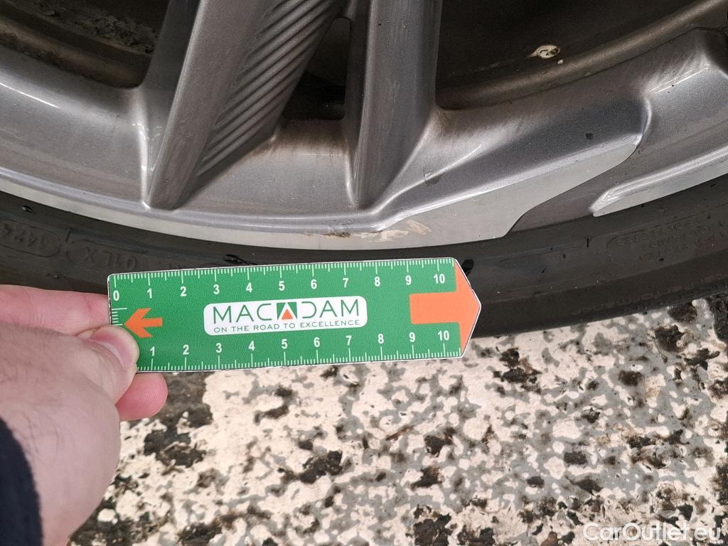  DS  DS7 DS DS 7 Crossback / 2017 / 5P / SUV E-TENSE 4x4 Grand Chic #29