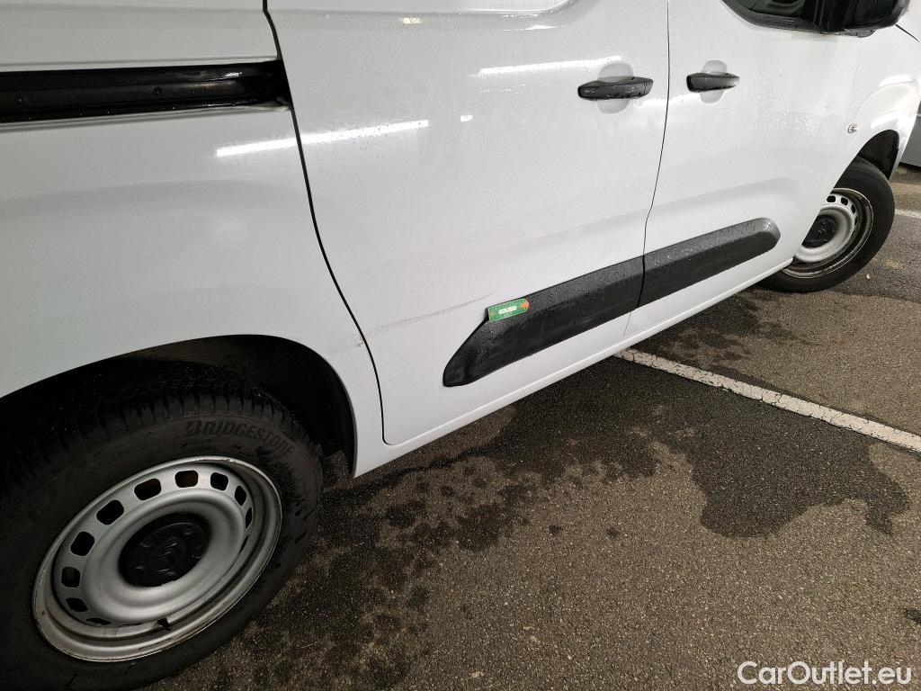  Citroen  Berlingo CITROEN  Van / 2018 / 4P / Fourgonnette Taille M 650kg BlueHDi 100 S&S BVM Club #22