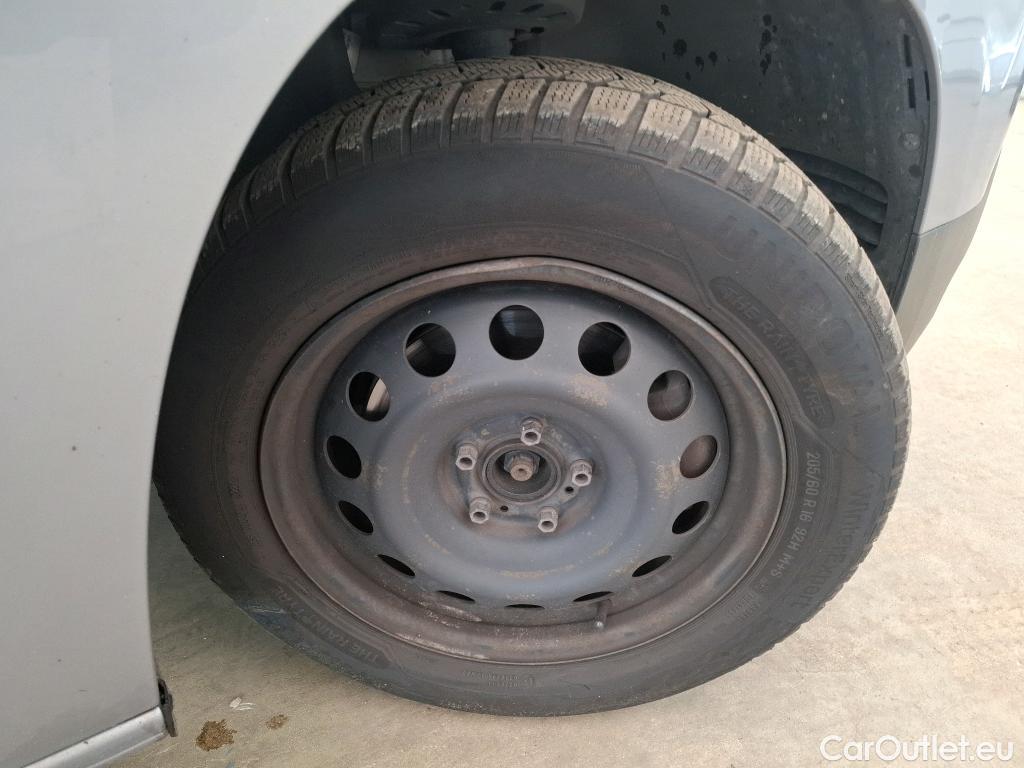  Citroen  Berlingo  Feel M 1.2 PureTech 130CV BVA8 E6d / 7places #48