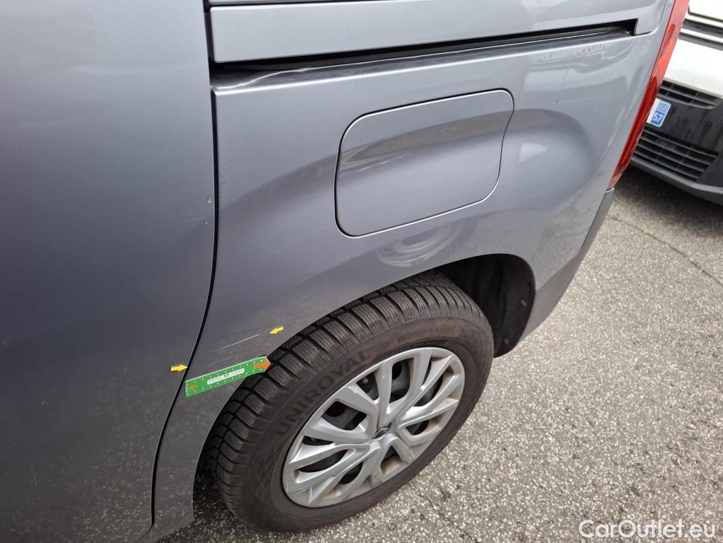  Citroen  Berlingo  Feel M 1.2 PureTech 130CV BVA8 E6d / 7places #74