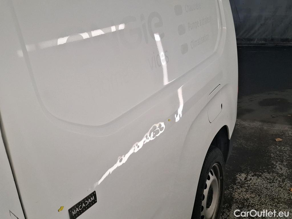  Citroen  Berlingo  Fourgon Club XL 950 1.5 BlueHDi 100CV BVM5 E6dT #8