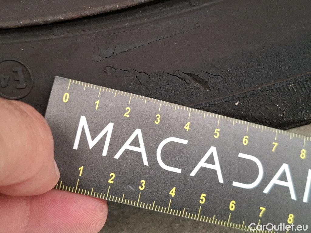  Citroen  Berlingo  Feel M 1.2 PureTech 130CV BVA8 E6d / 7places #40