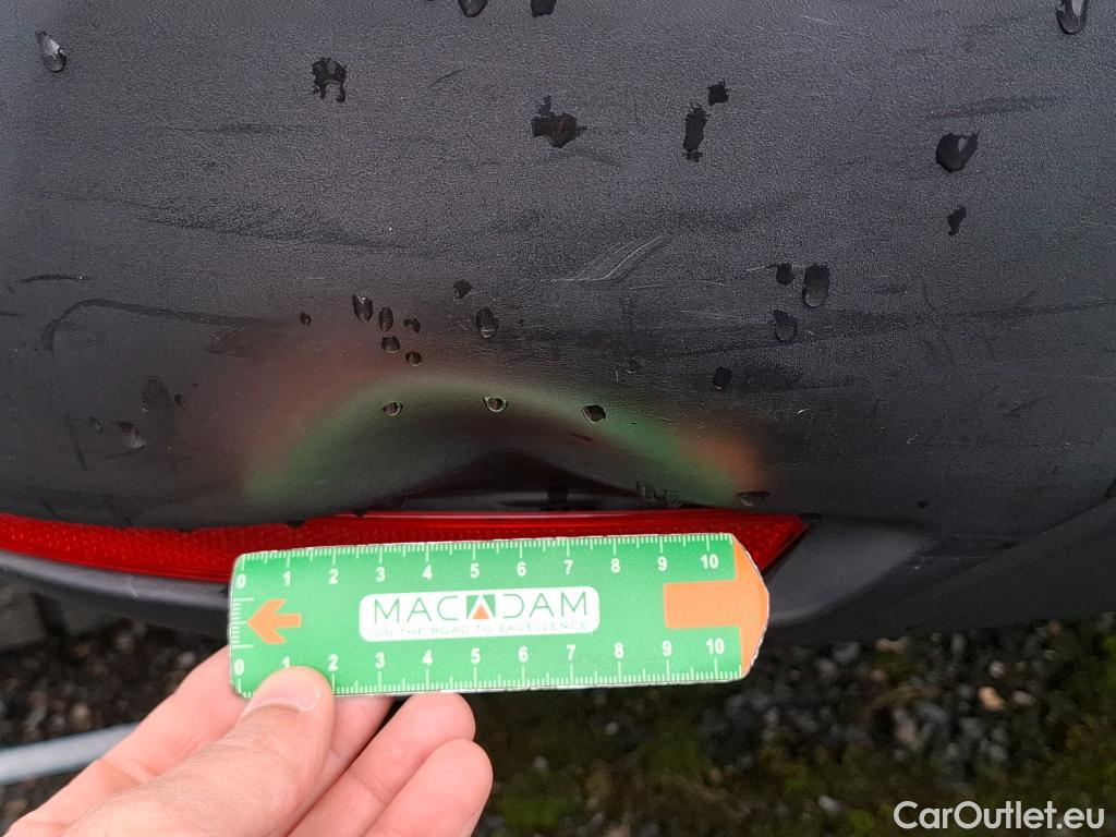  Citroen  C4 Cactus  Feel Business 1.5 BlueHDI 120CV BVA6 E6dT #2