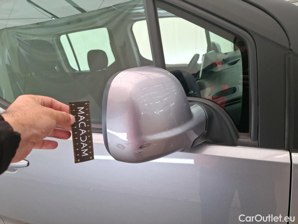  Citroen  Berlingo  Feel M 1.2 PureTech 130CV BVA8 E6d / 7places #69