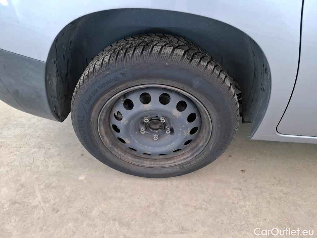  Citroen  Berlingo  Feel M 1.2 PureTech 130CV BVA8 E6d / 7places #63