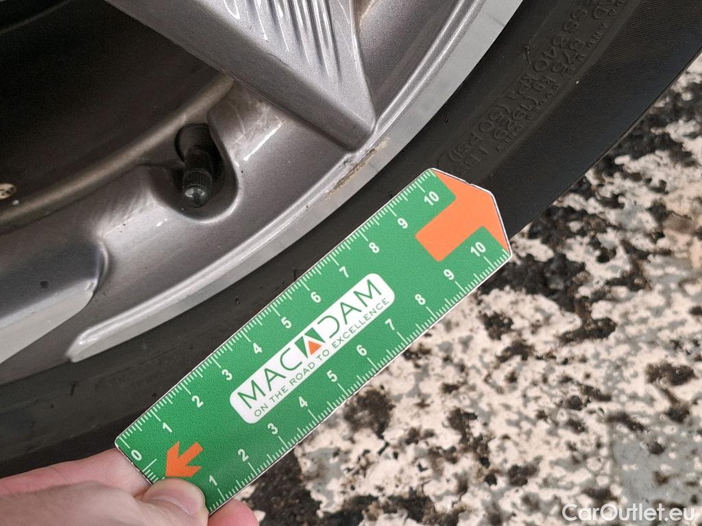  DS  DS7 DS DS 7 Crossback / 2017 / 5P / SUV E-TENSE 4x4 Grand Chic #28