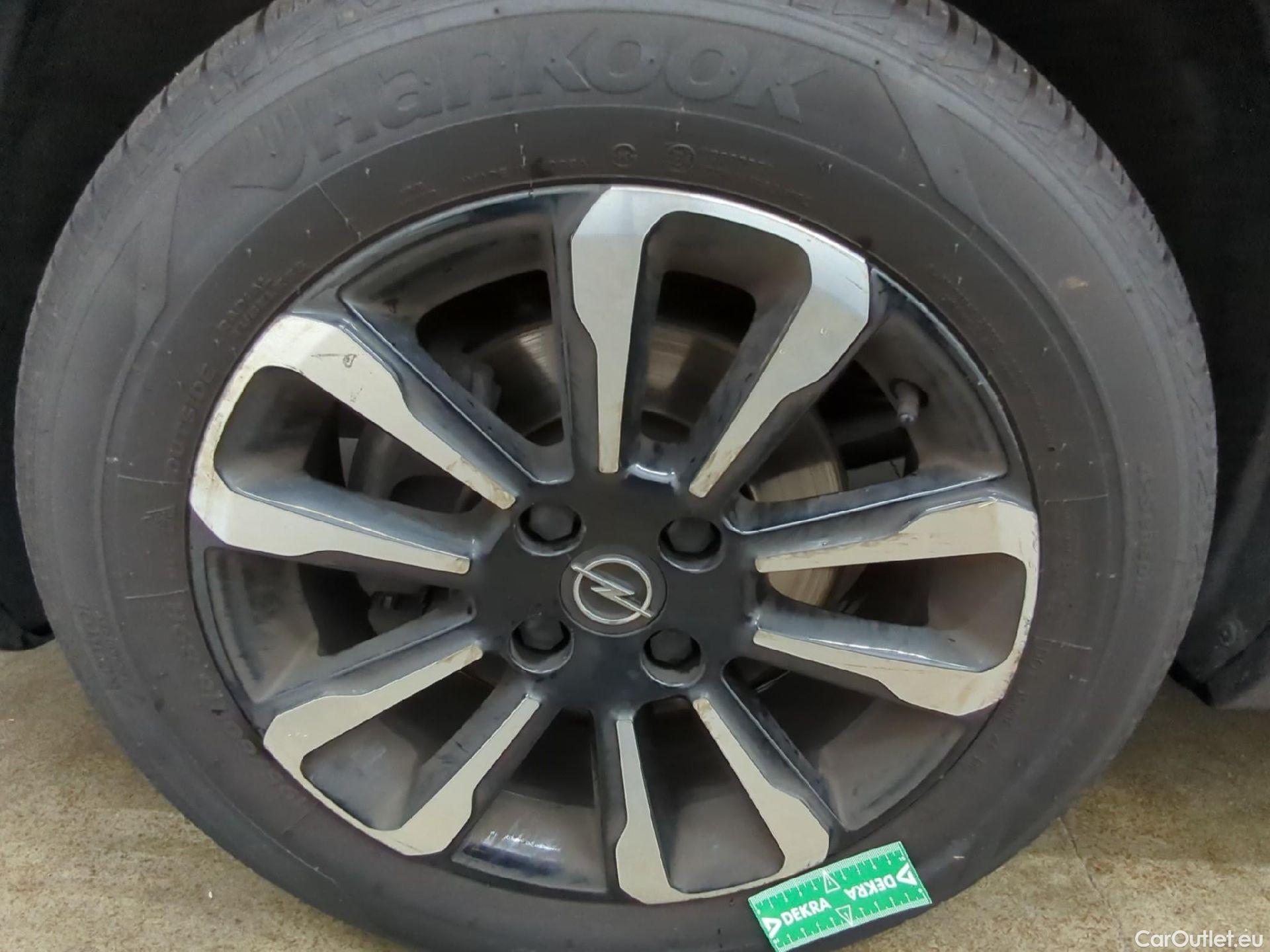  Opel  Crossland  X Business Elegance 1.2 Turbo 130CV BVA6 E6d #2