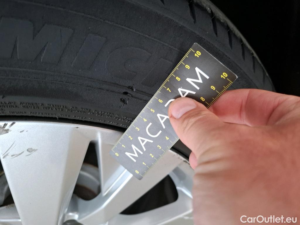  Peugeot  5008  Active Business 1.2 PureTech 130CV BVA8 E6d #28