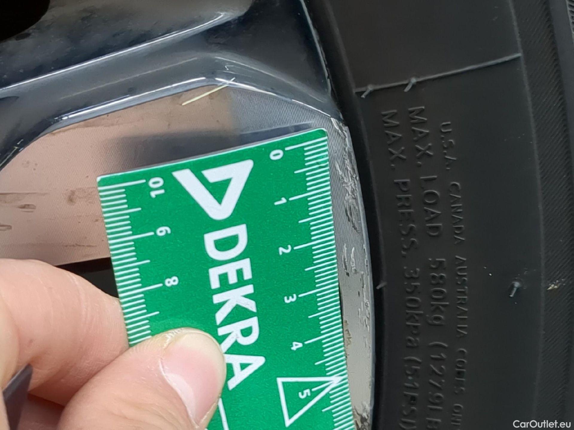  Opel  Crossland  X Business Elegance 1.2 Turbo 130CV BVA6 E6d #3