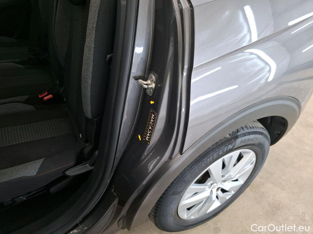  Peugeot  5008  Active Business 1.2 PureTech 130CV BVA8 E6d #19