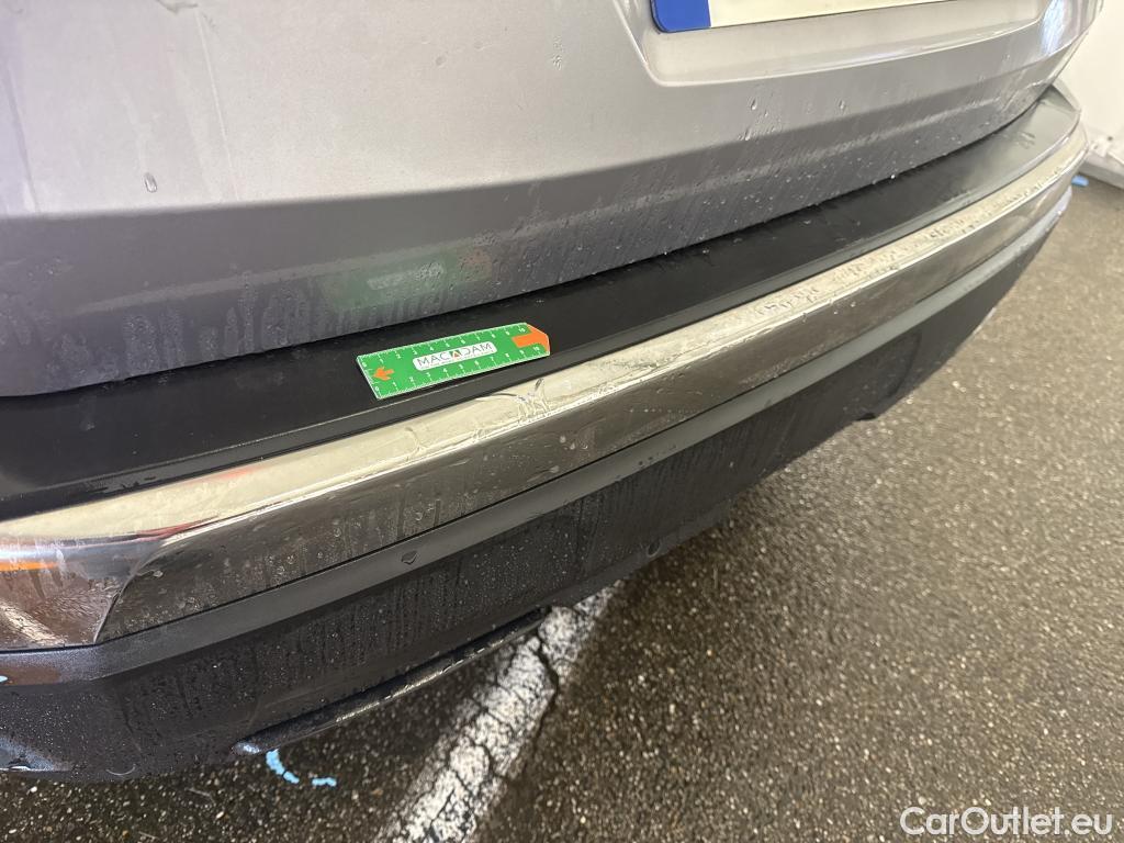  Peugeot  3008  Allure Pack 1.2 PureTech 130CV BVM6 E6d #1