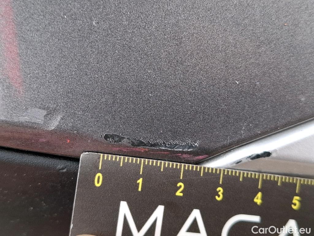  Peugeot  2008  Allure 1.5 HDi 130CV BVA8 E6d #36