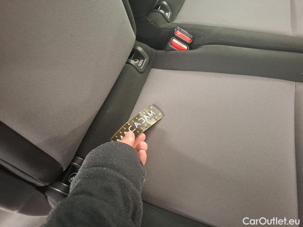  Peugeot  Expert  Combi Long 1.5 HDi 120CV BVM6 8 Sieges E6dT #26